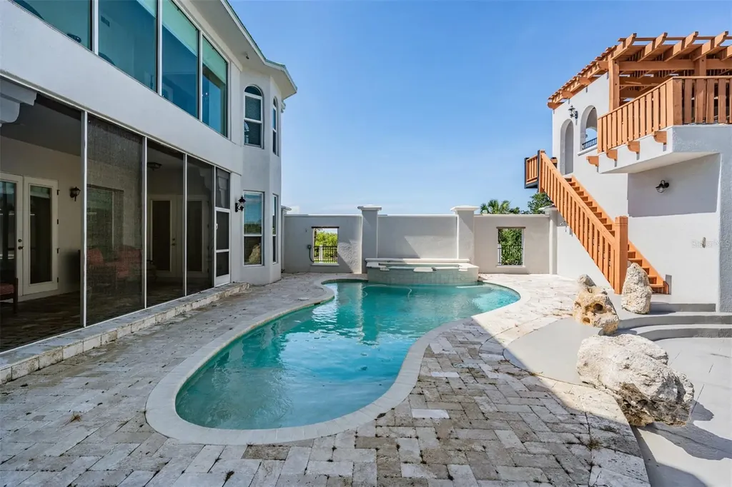 4710 Troydale Road Tampa FL 33615