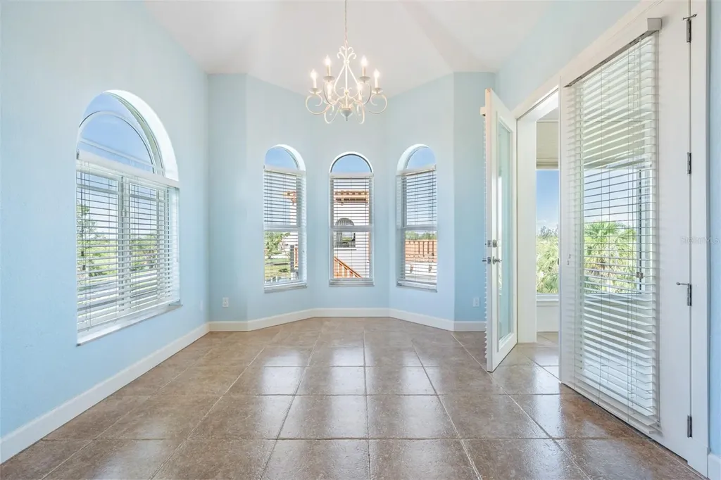 4710 Troydale Road Tampa FL 33615