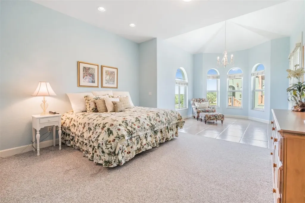 4710 Troydale Road Tampa FL 33615