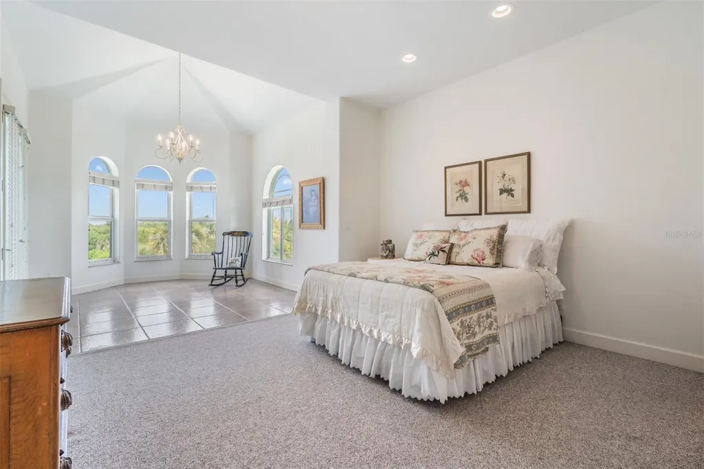 4710 Troydale Road Tampa FL 33615