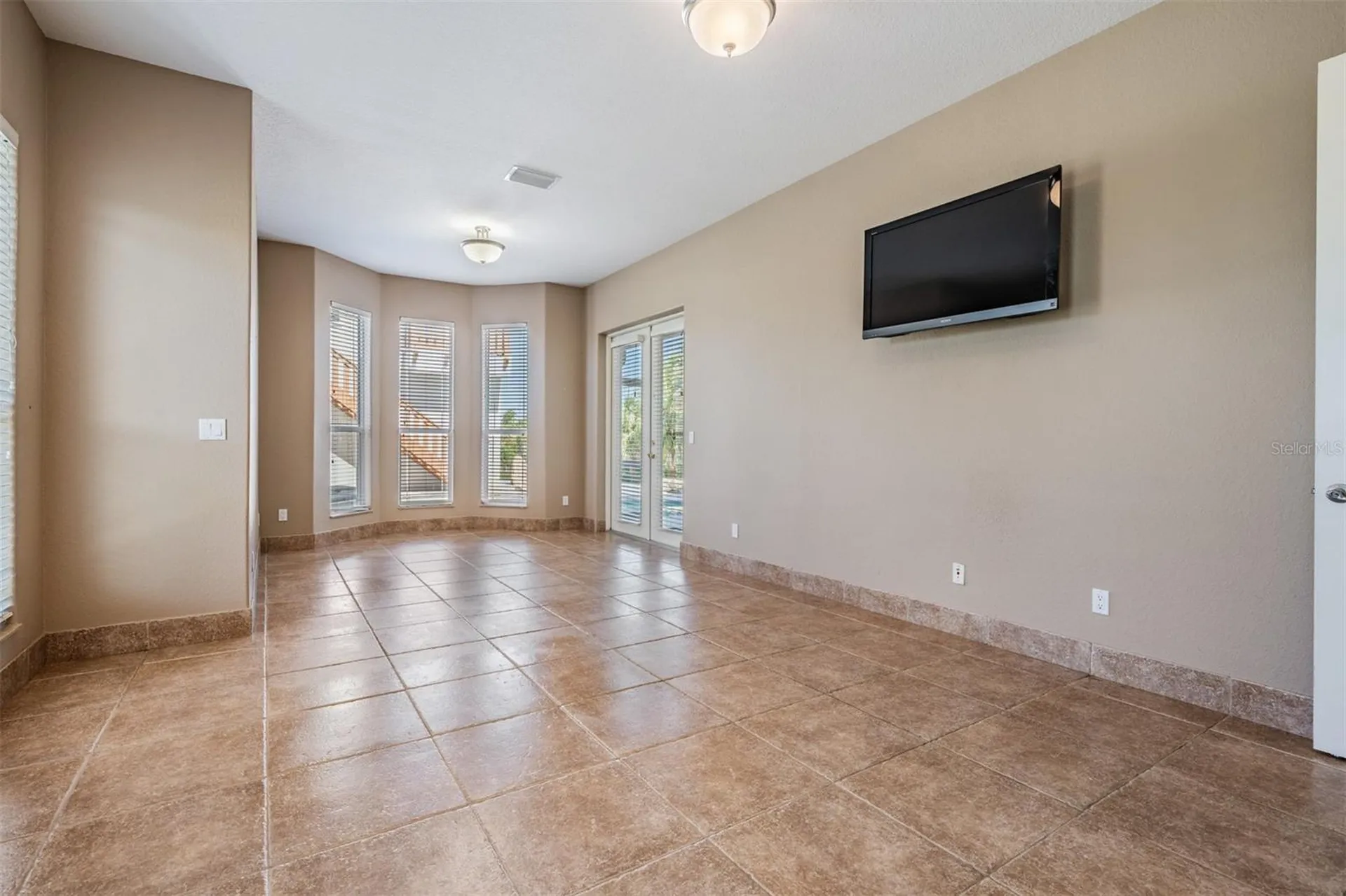4710 Troydale Road Tampa FL 33615