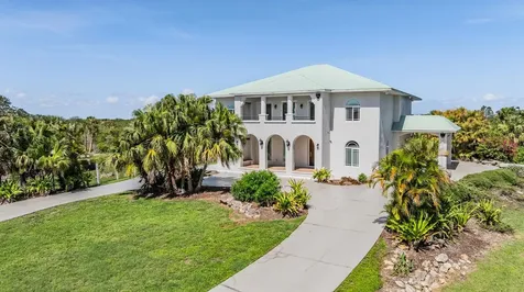 4710 Troydale Road Tampa FL 33615