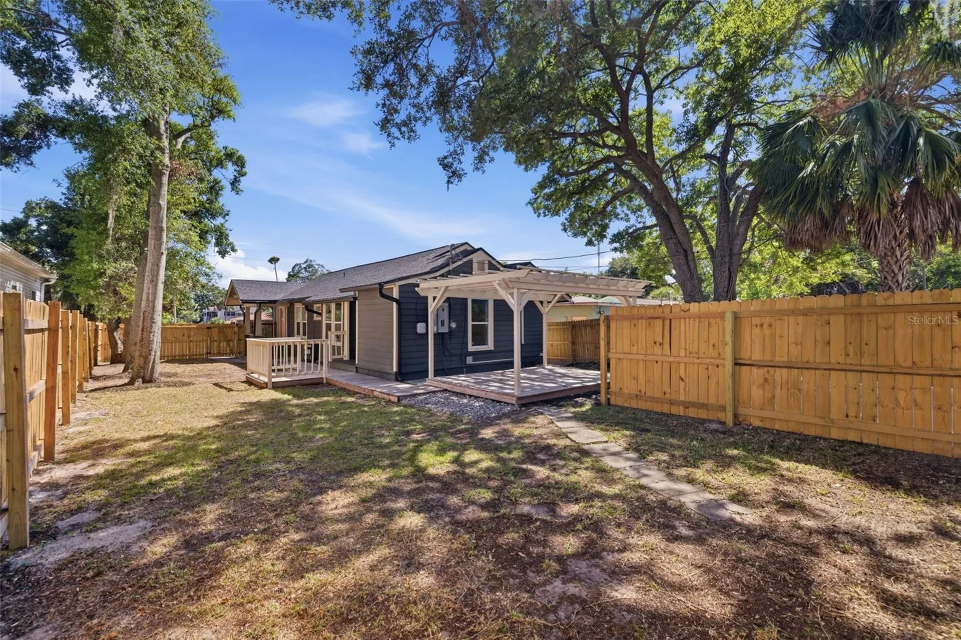 1225 22nd Avenue S St Petersburg FL 33705