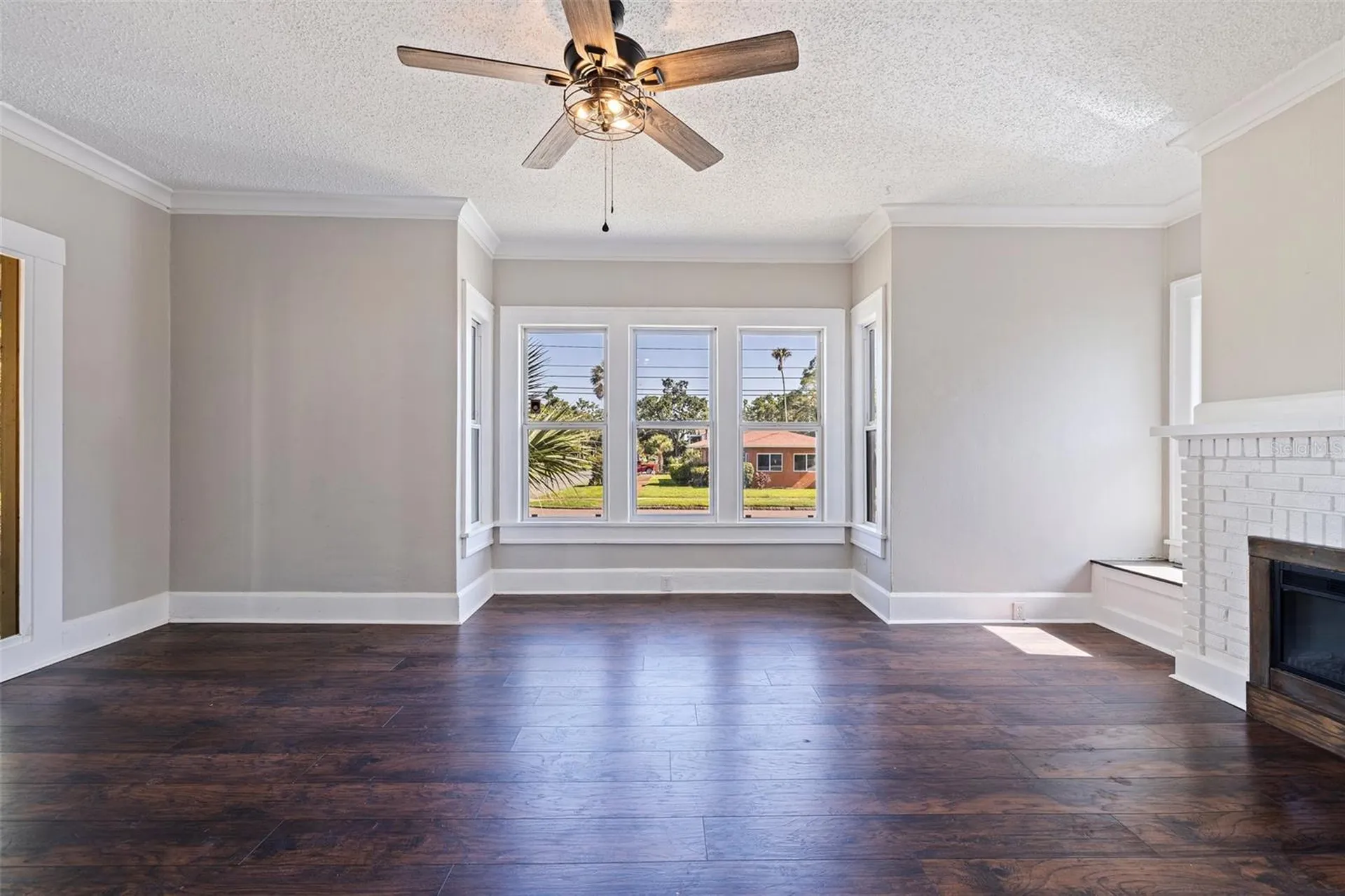 1225 22nd Avenue S St Petersburg FL 33705
