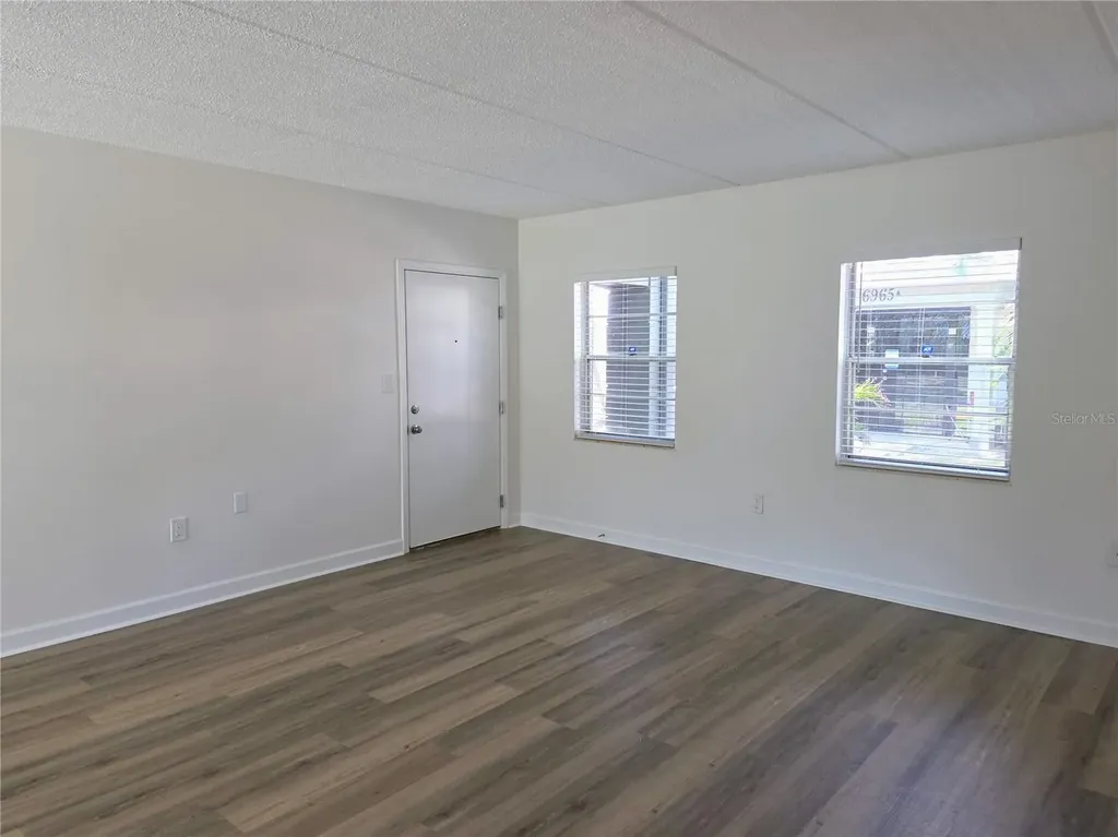 6925-A Avenue Des Palais South Pasadena FL 33707