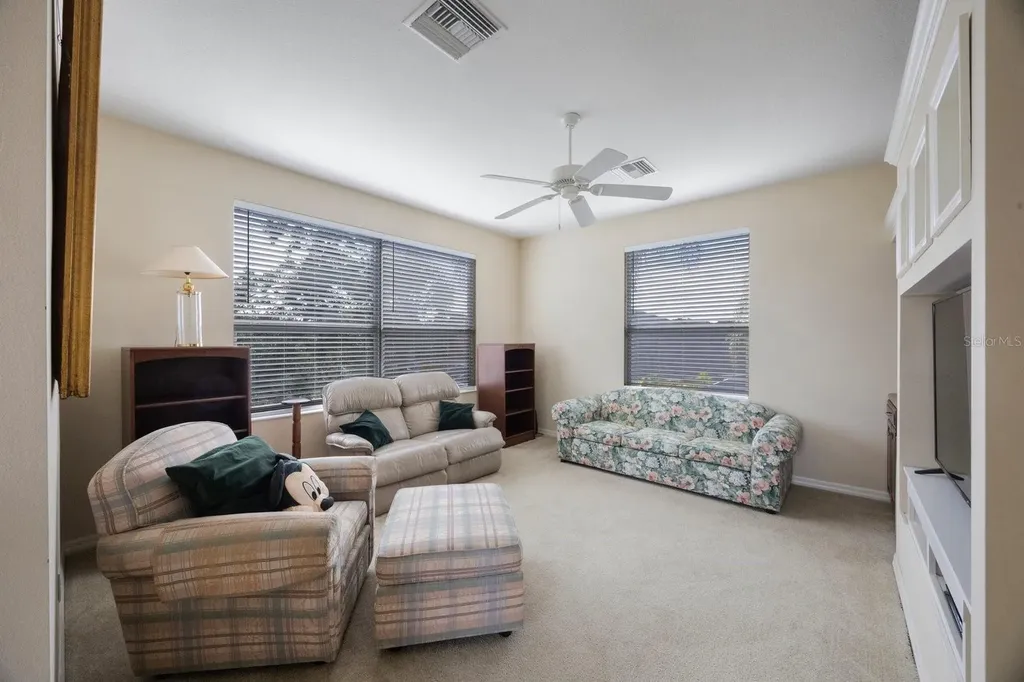 7615 Charleston Street Bradenton FL 34201