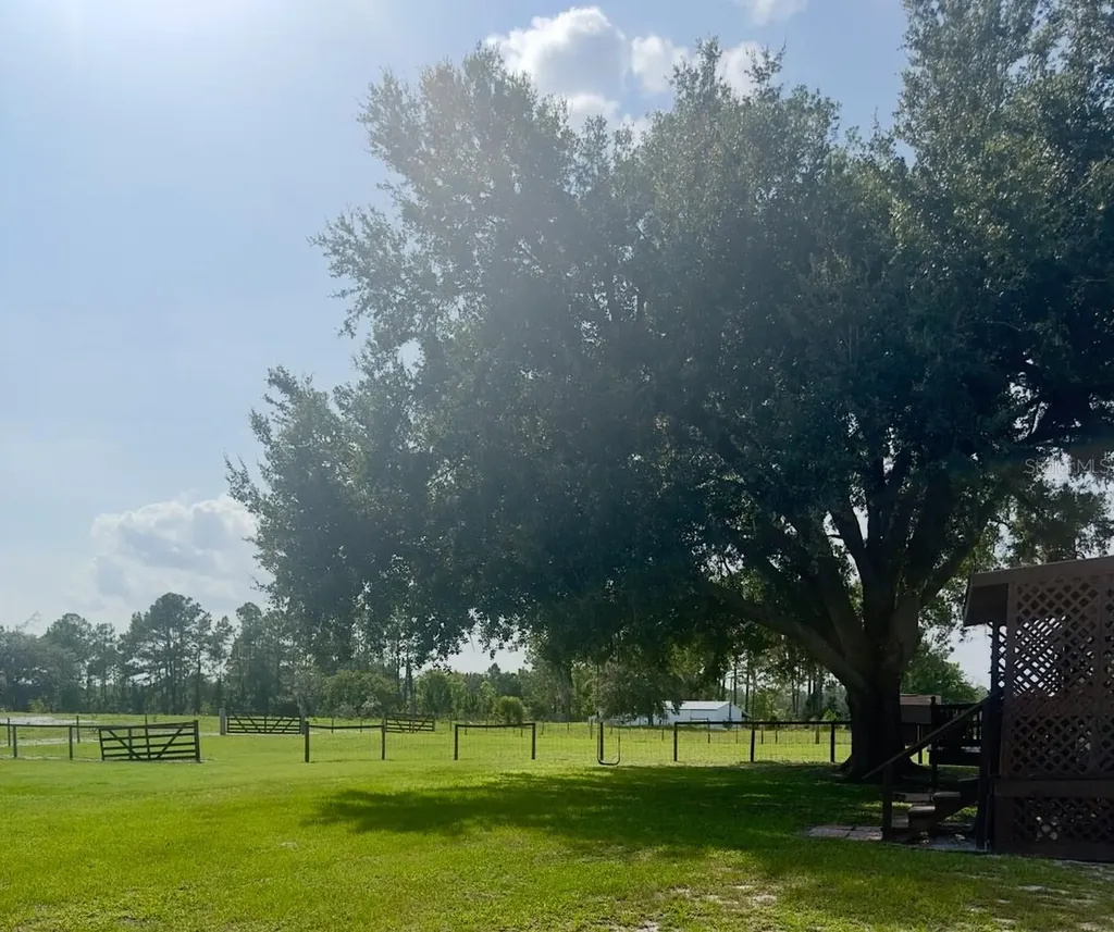 44645 Misty Isle Drive Deland FL 32720