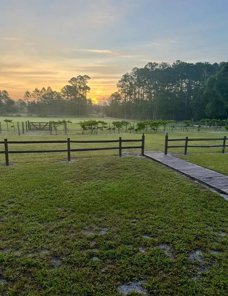 44645 Misty Isle Drive Deland FL 32720