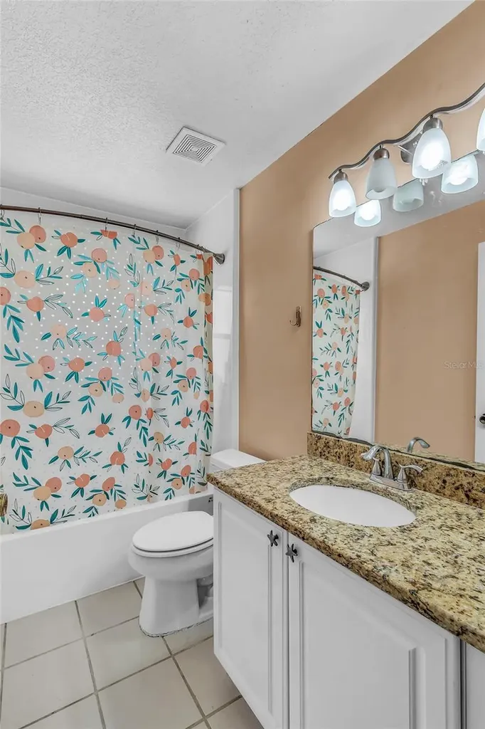 1906 Chathamoor Drive Orlando FL 32835
