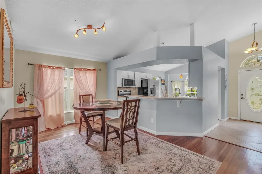 1906 Chathamoor Drive Orlando FL 32835