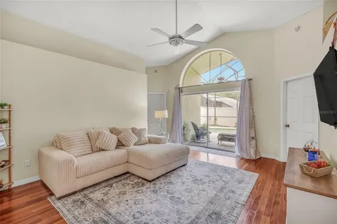 1906 Chathamoor Drive Orlando FL 32835