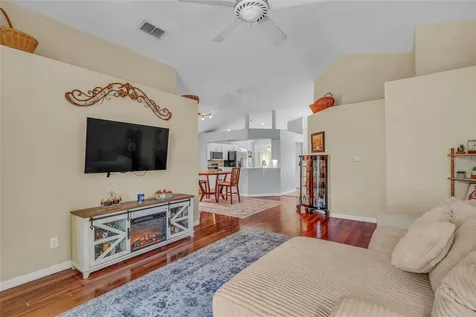 1906 Chathamoor Drive Orlando FL 32835