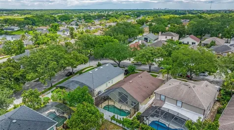1906 Chathamoor Drive Orlando FL 32835