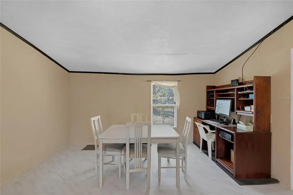 18166 Lynbrook Road Orlando FL 32820