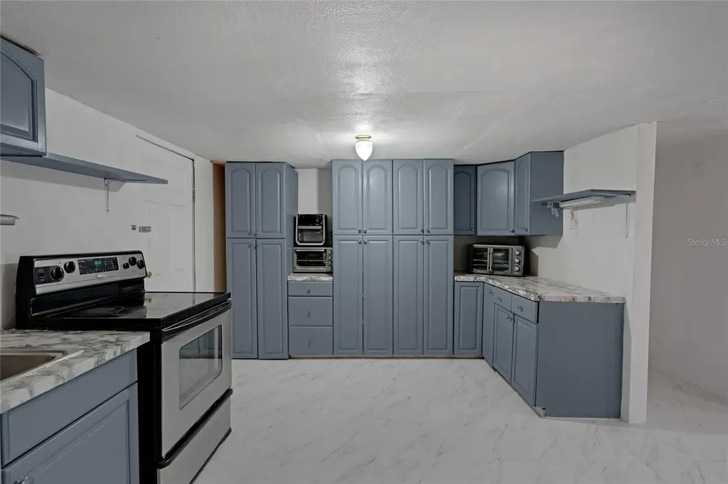 18166 Lynbrook Road Orlando FL 32820