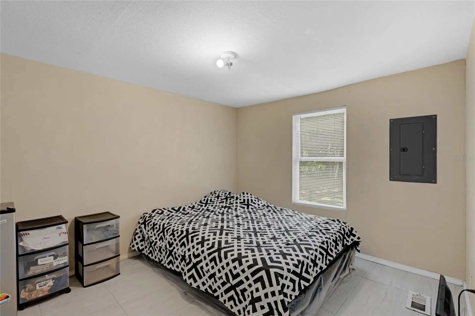 18166 Lynbrook Road Orlando FL 32820