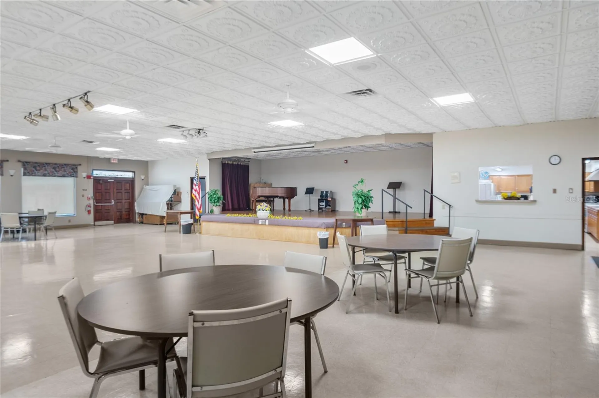 9860 62nd Terrace N St Petersburg FL 33708