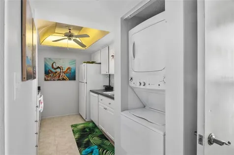 9860 62nd Terrace N St Petersburg FL 33708