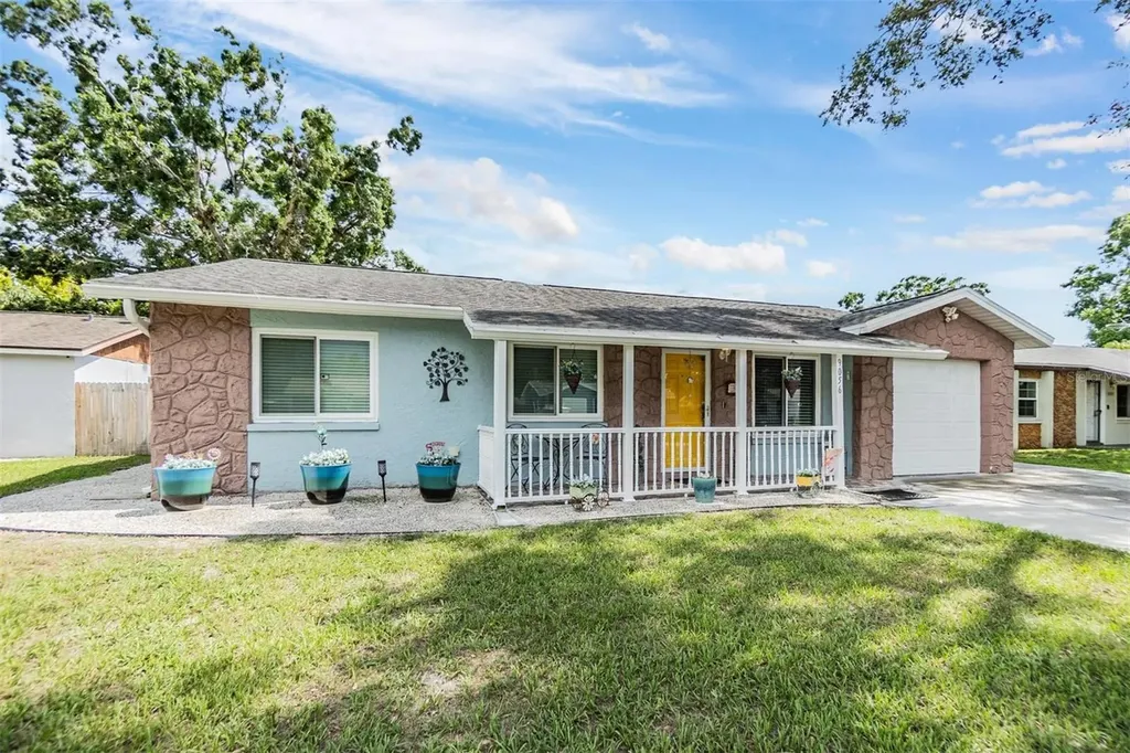 9056 108th Avenue Seminole FL 33777