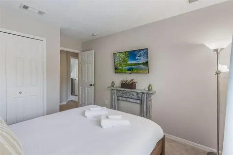 4733 Vero Beach Place Kissimmee FL 34746