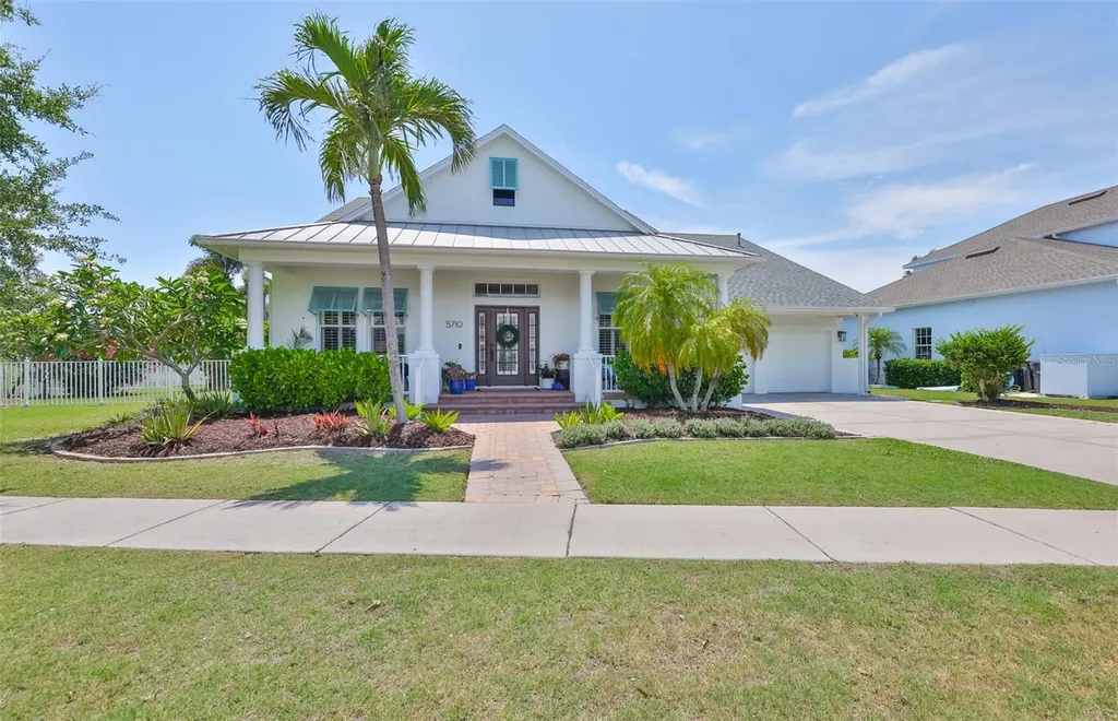 5710 Tortoise Place Apollo Beach FL 33572