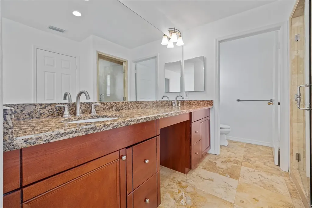 2709 W Bay Avenue Tampa FL 33611