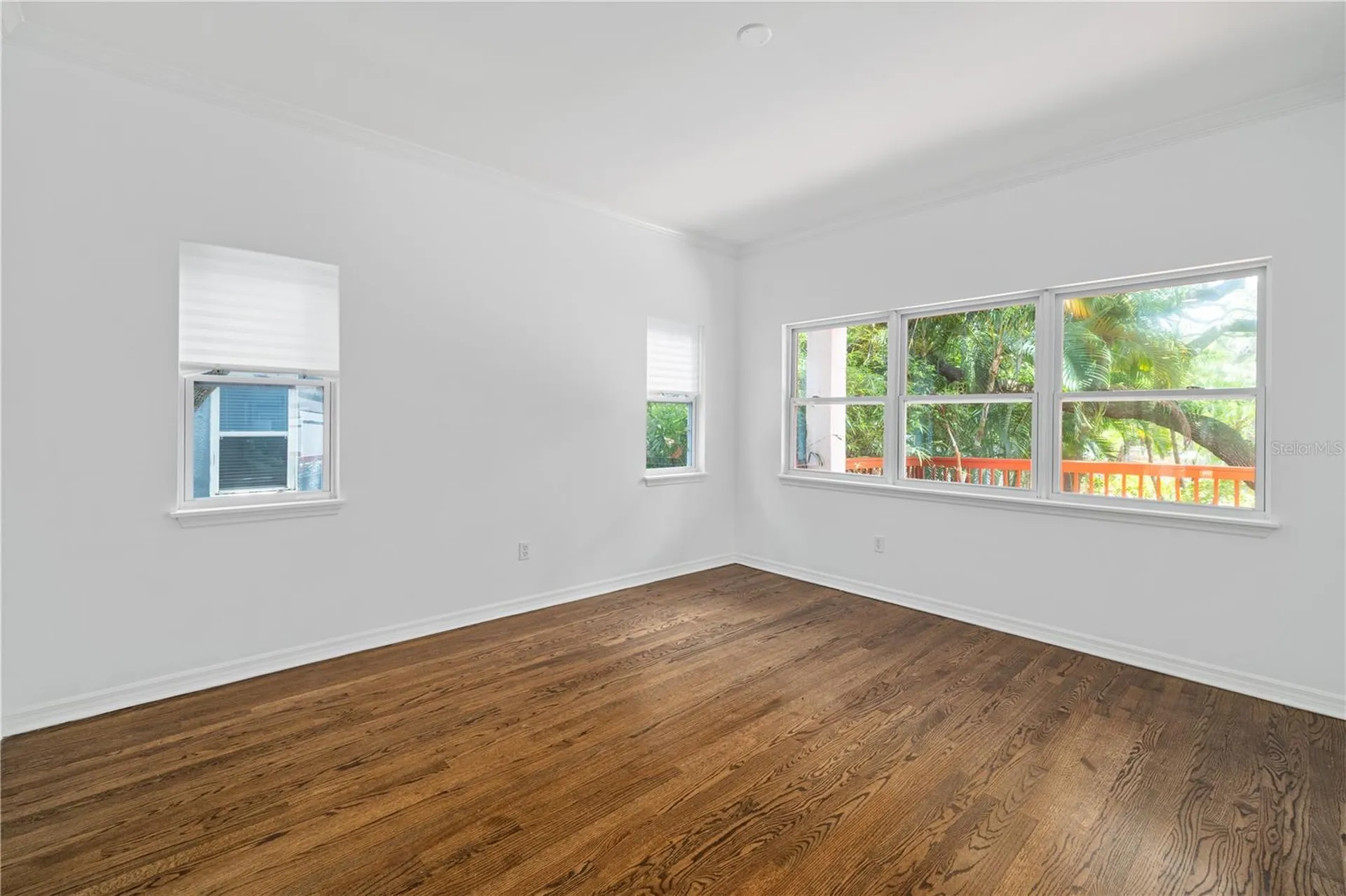 2709 W Bay Avenue Tampa FL 33611