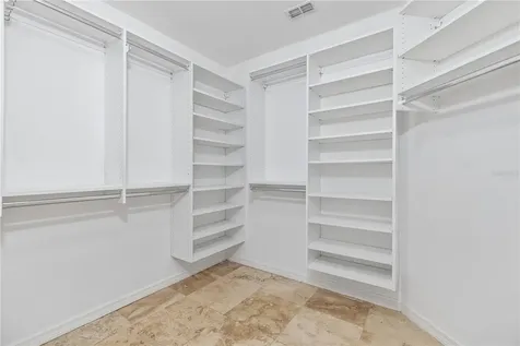 2709 W Bay Avenue Tampa FL 33611