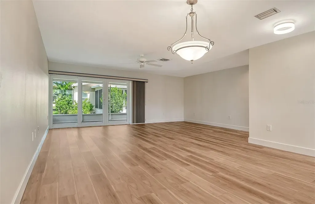 119 Whispering Sands Circle Sarasota FL 34242