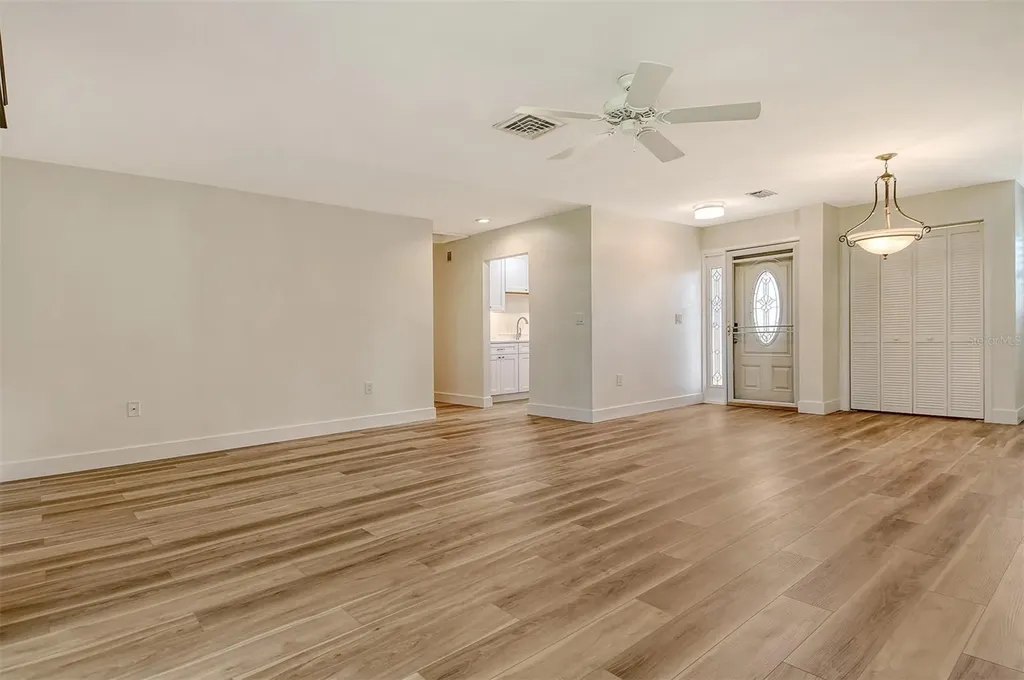 119 Whispering Sands Circle Sarasota FL 34242