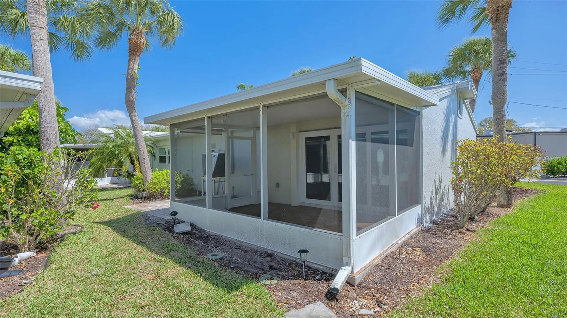 119 Whispering Sands Circle Sarasota FL 34242