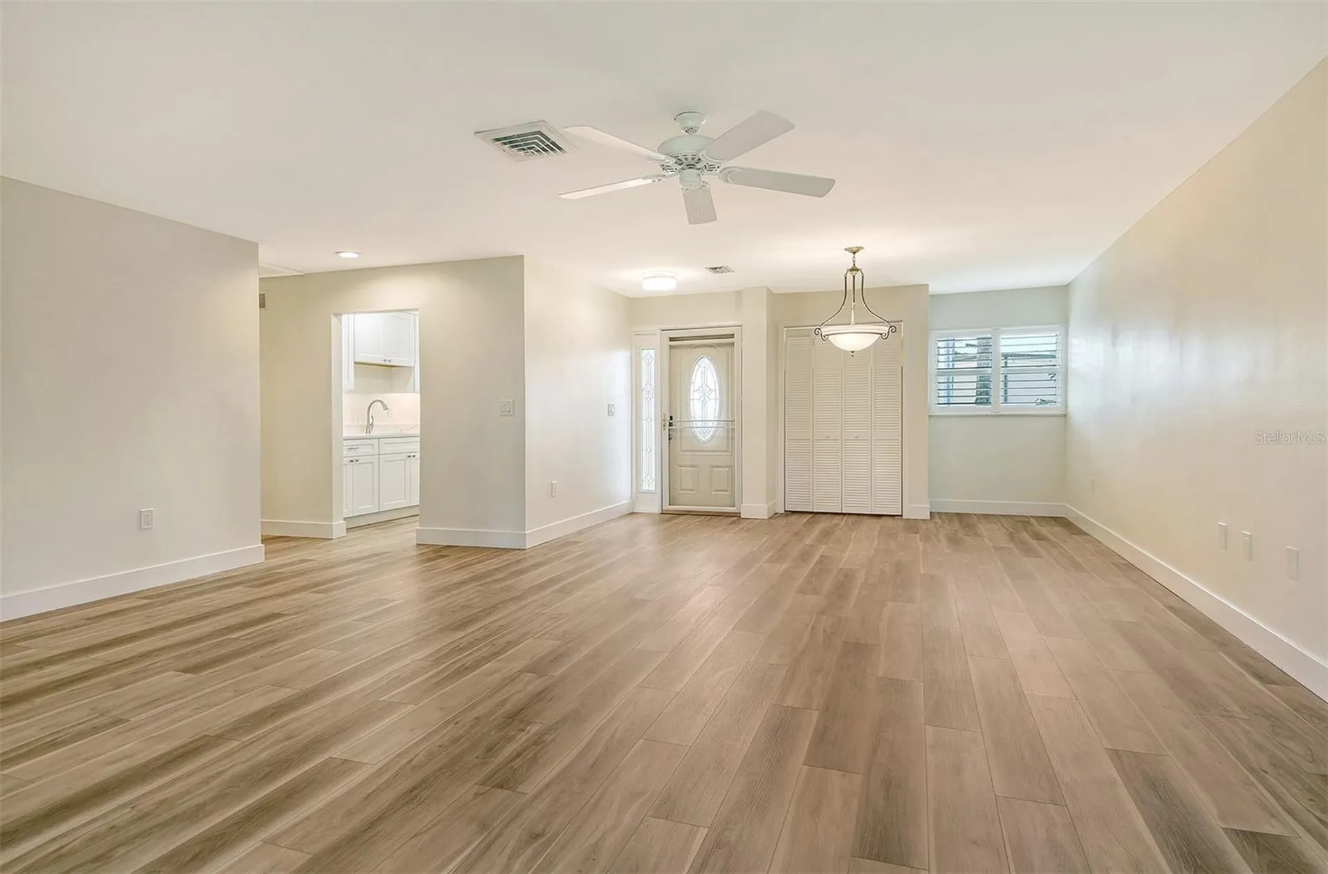 119 Whispering Sands Circle Sarasota FL 34242