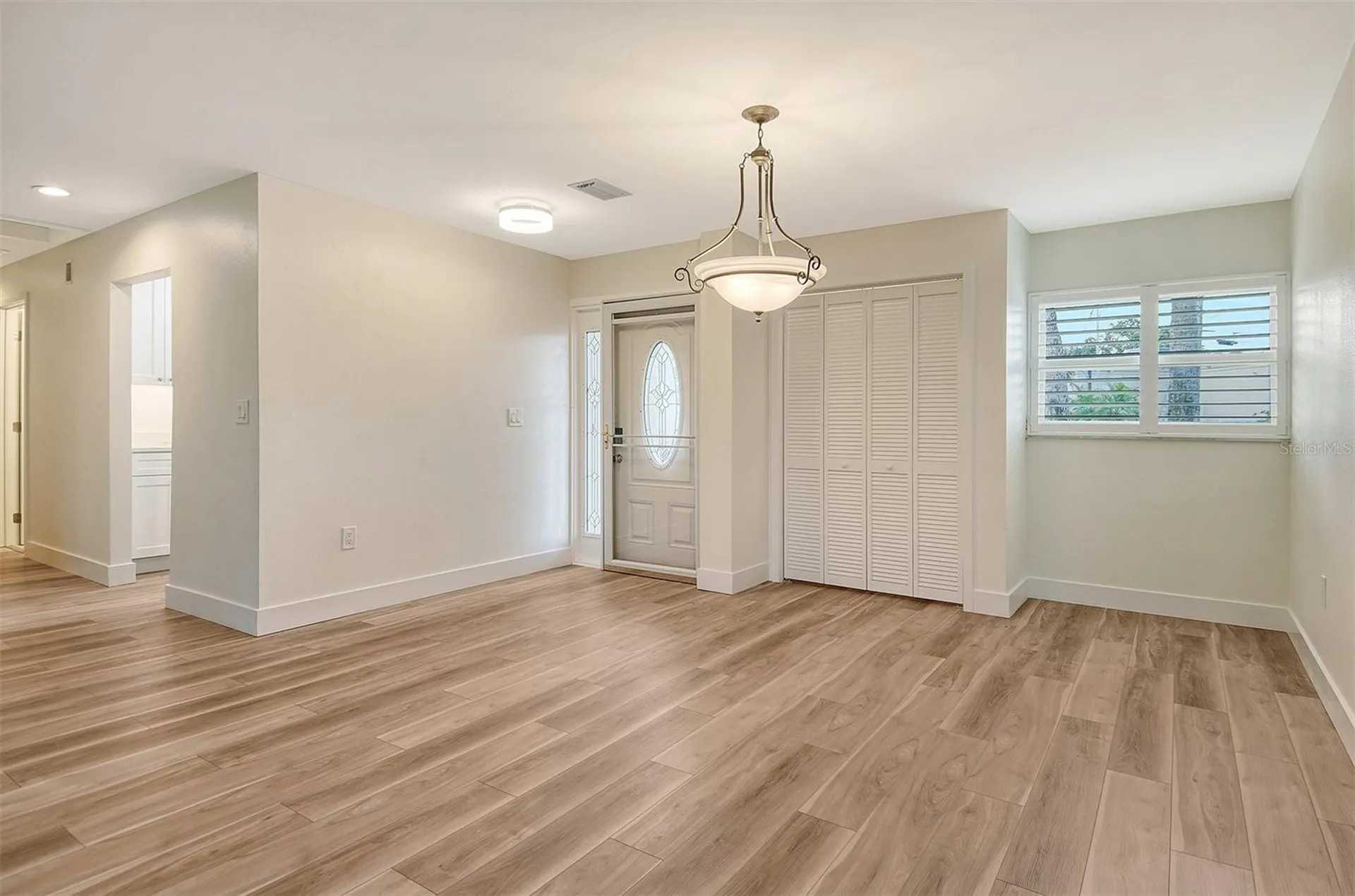 119 Whispering Sands Circle Sarasota FL 34242