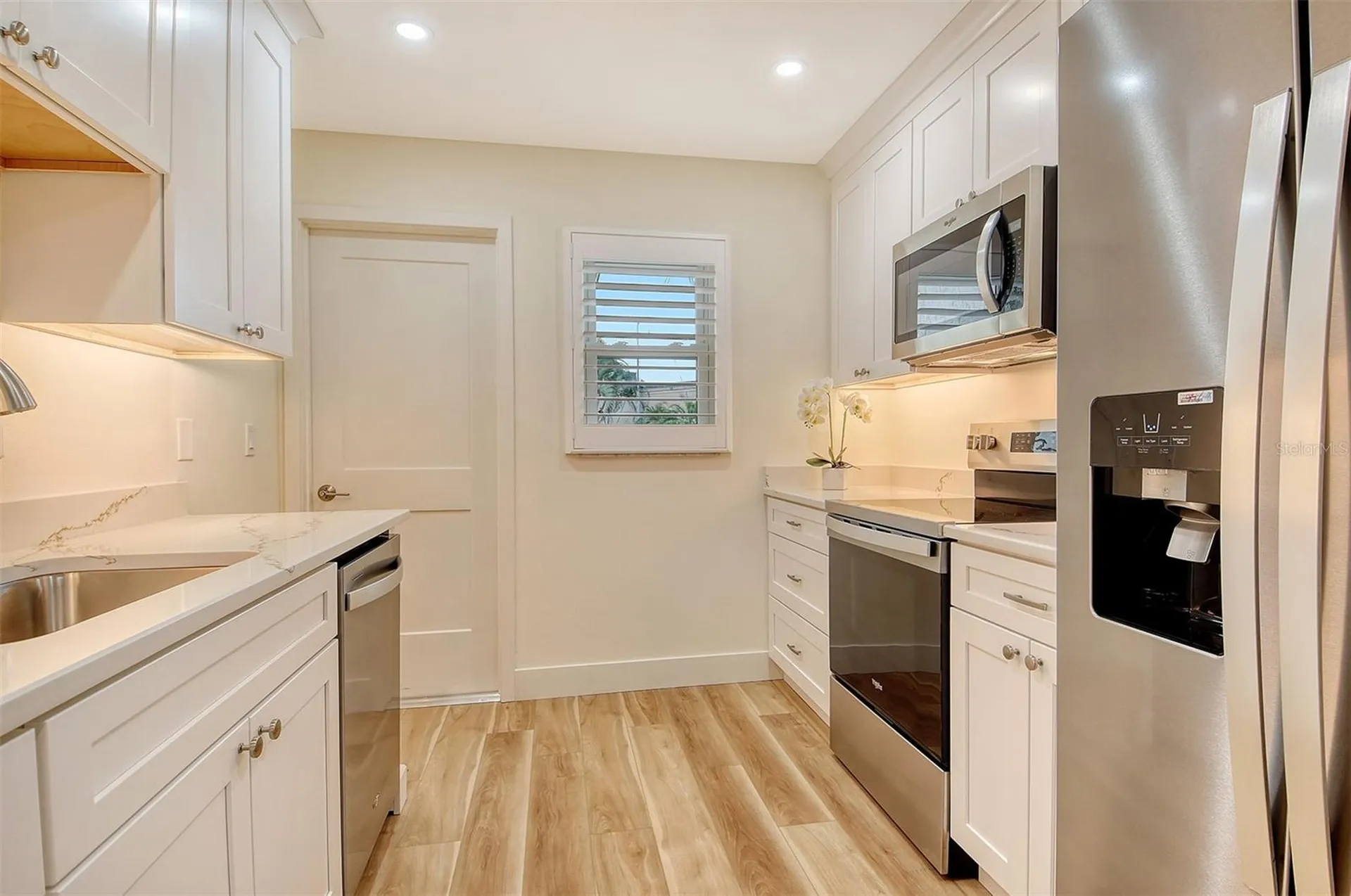 119 Whispering Sands Circle Sarasota FL 34242