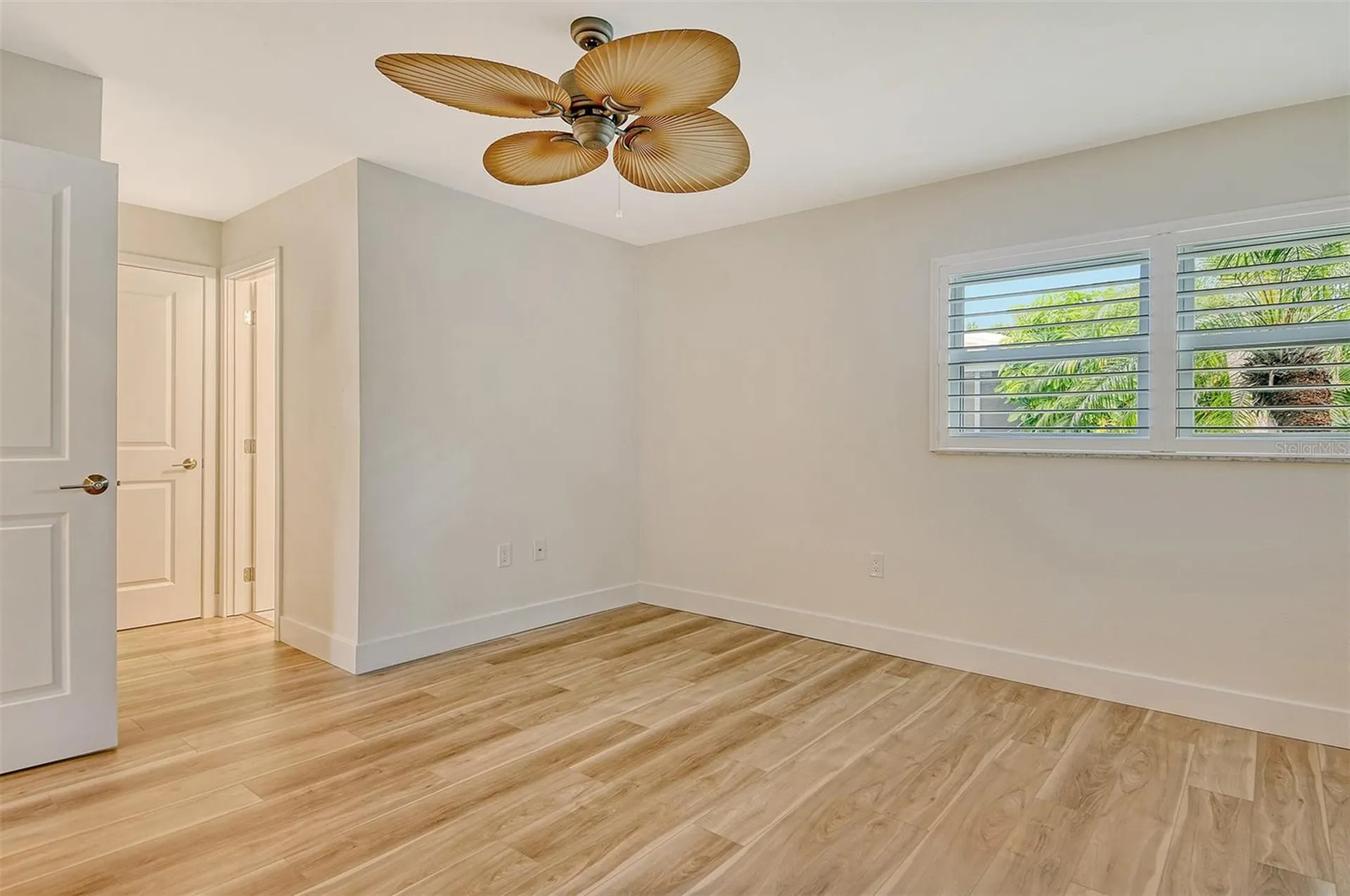 119 Whispering Sands Circle Sarasota FL 34242