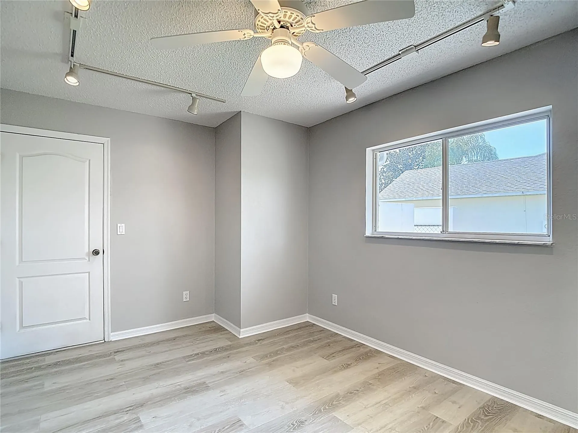 1039 Greenturf Road Spring Hill FL 34608