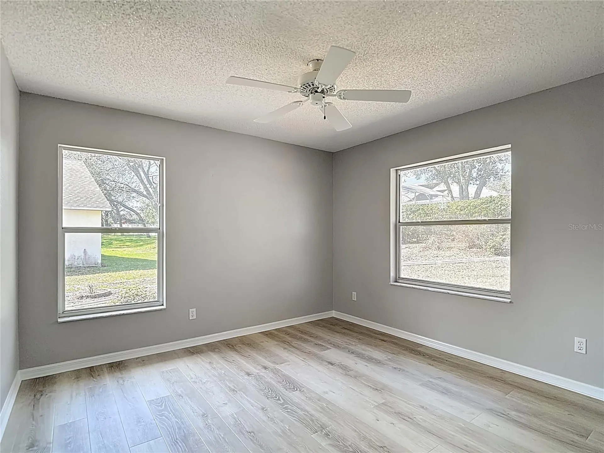 1039 Greenturf Road Spring Hill FL 34608