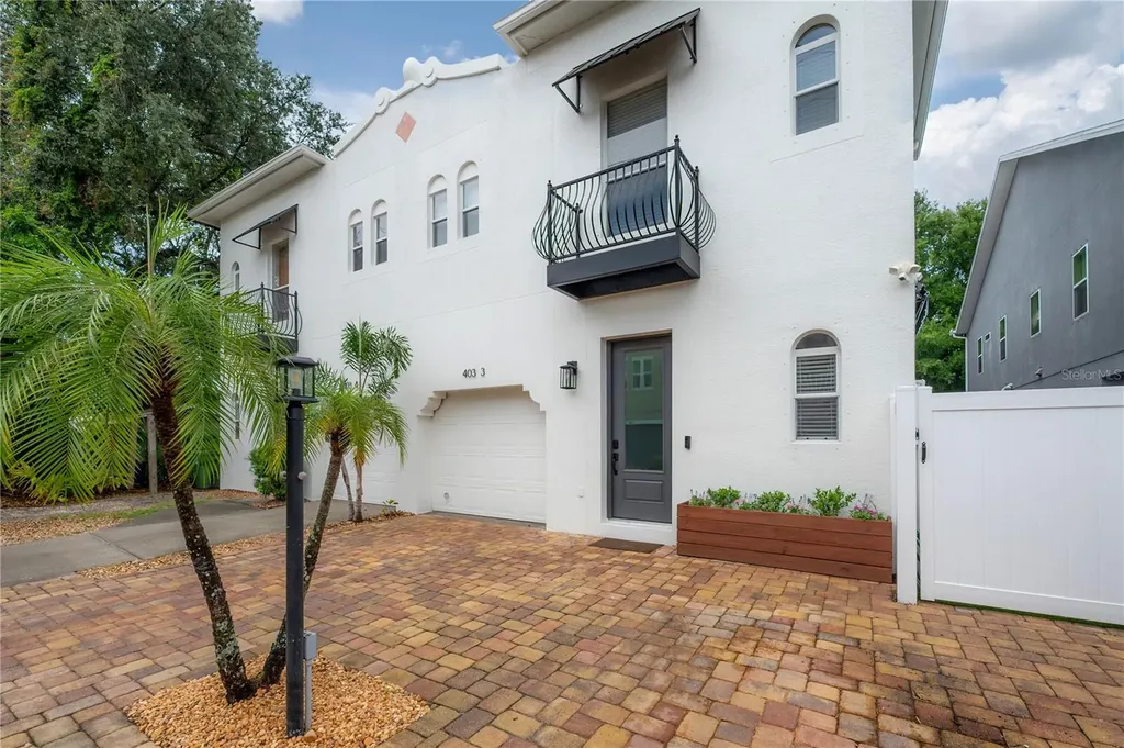 403 S Fremont Avenue Tampa FL 33606