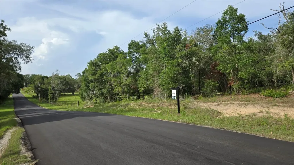 4771 N Redwood Avenue Hernando FL 34442