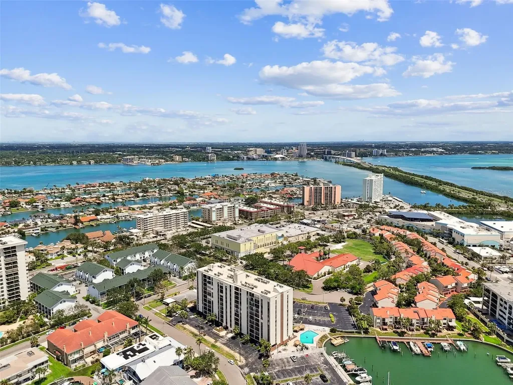 255 Dolphin Point Clearwater Beach FL 33767