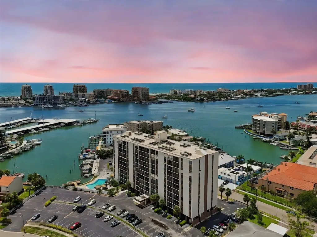 255 Dolphin Point Clearwater Beach FL 33767