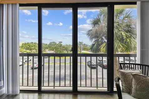 255 Dolphin Point Clearwater Beach FL 33767