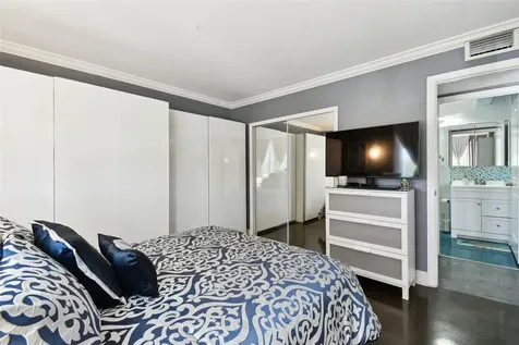 255 Dolphin Point Clearwater Beach FL 33767