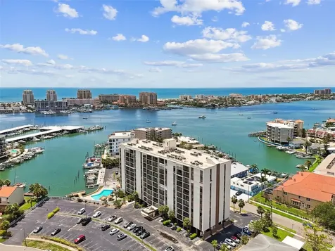 255 Dolphin Point Clearwater Beach FL 33767