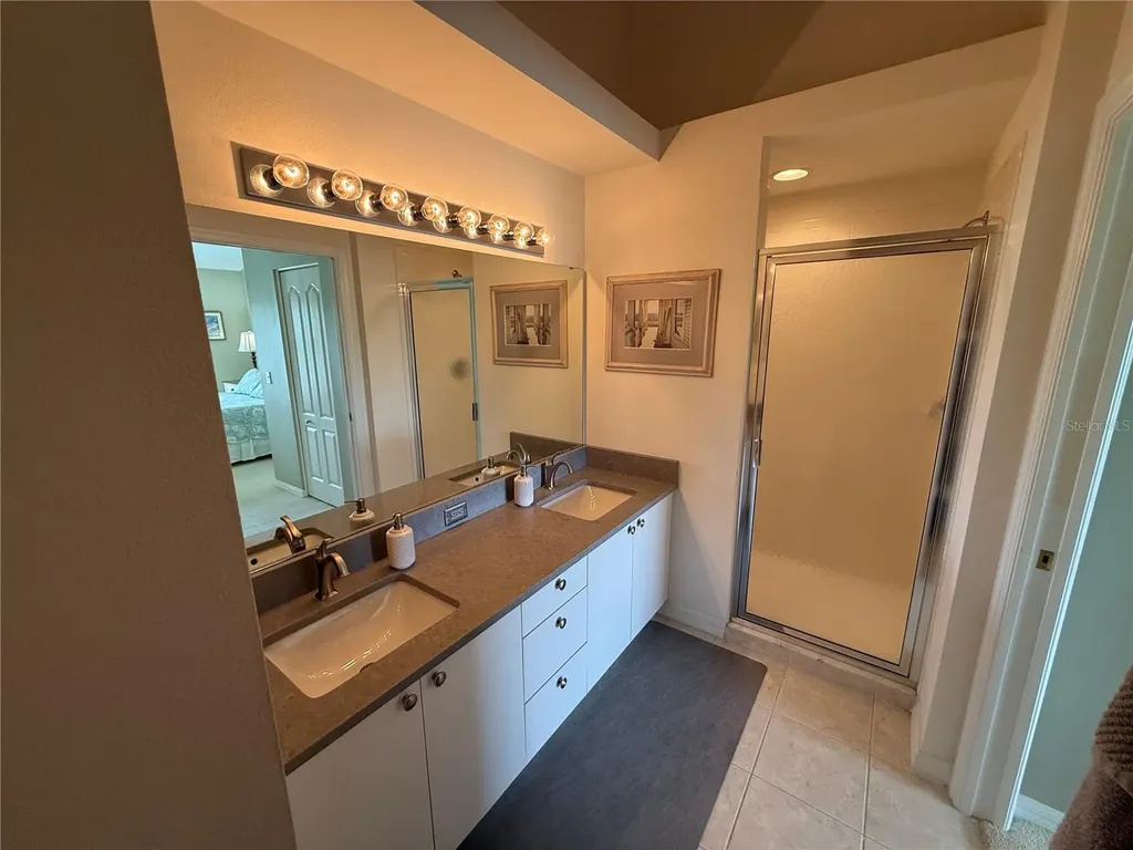 5320 Hyland Hills Avenue Sarasota FL 34241