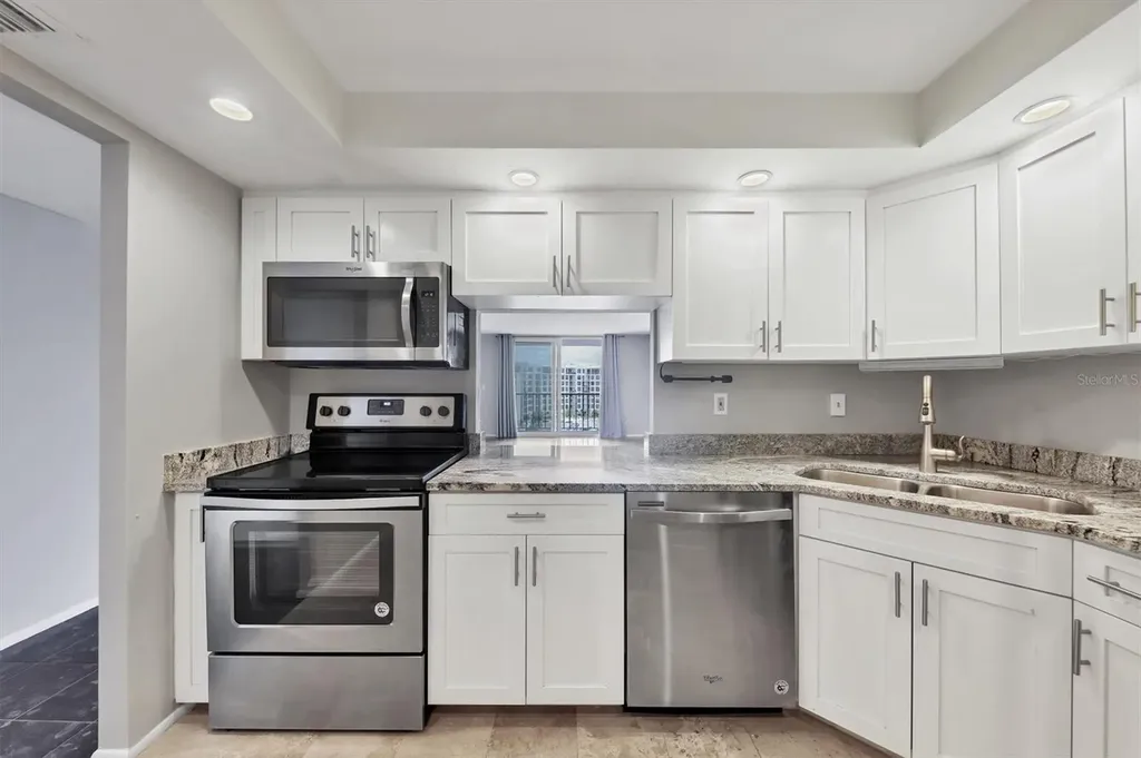 101 S Gulfstream Avenue Sarasota FL 34236