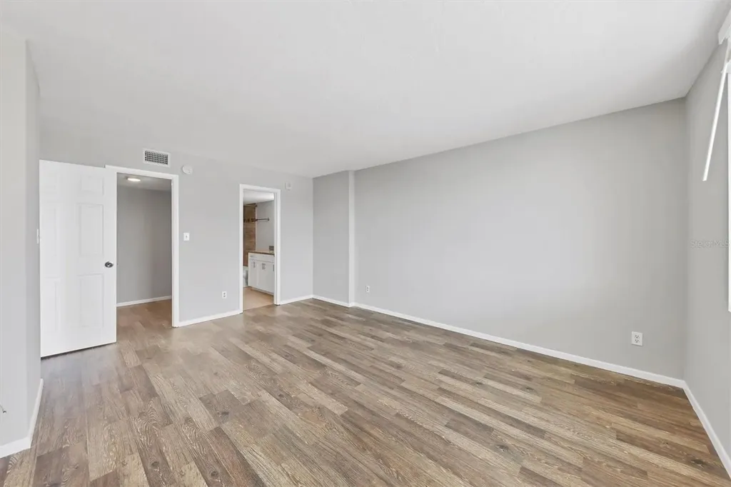 101 S Gulfstream Avenue Sarasota FL 34236