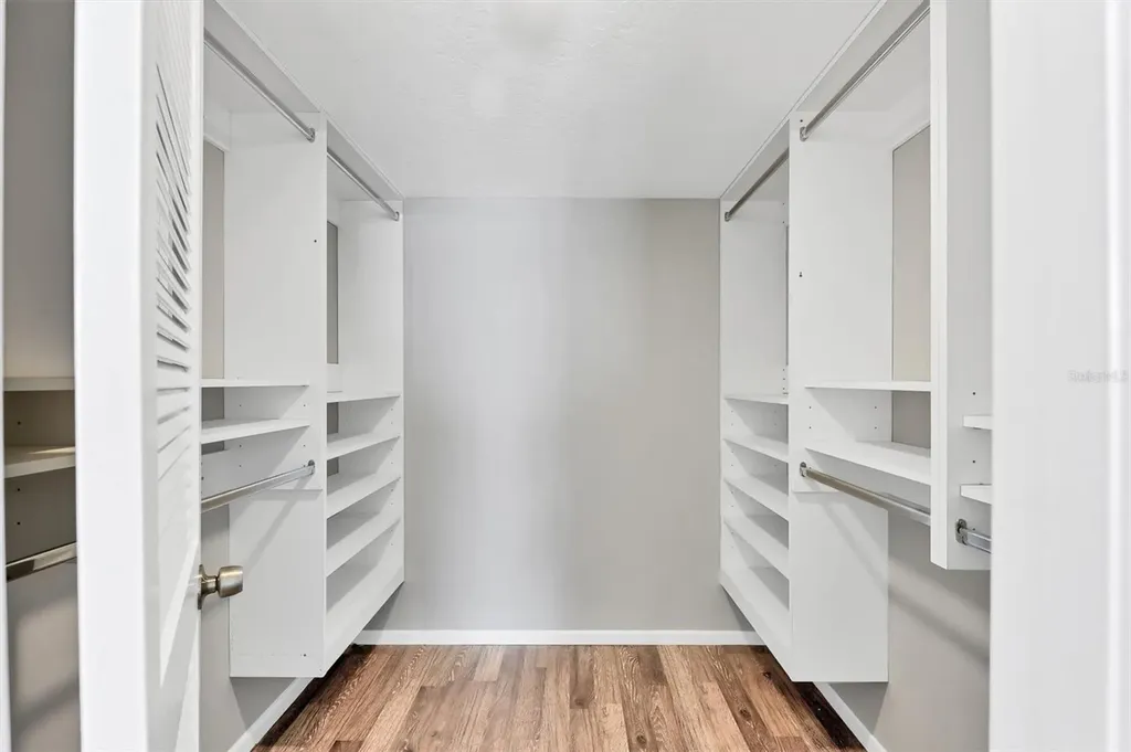 101 S Gulfstream Avenue Sarasota FL 34236