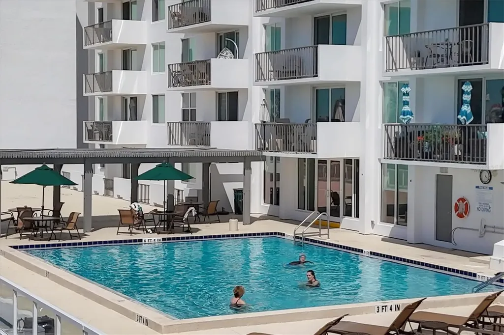 101 S Gulfstream Avenue Sarasota FL 34236