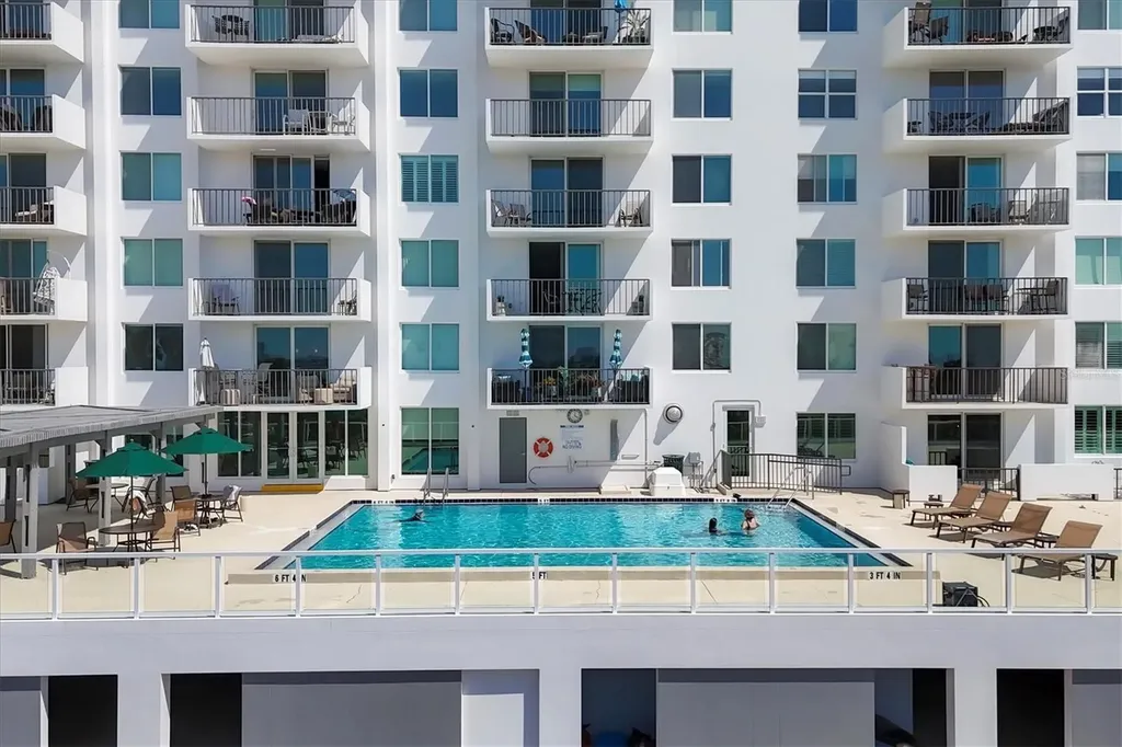 101 S Gulfstream Avenue Sarasota FL 34236